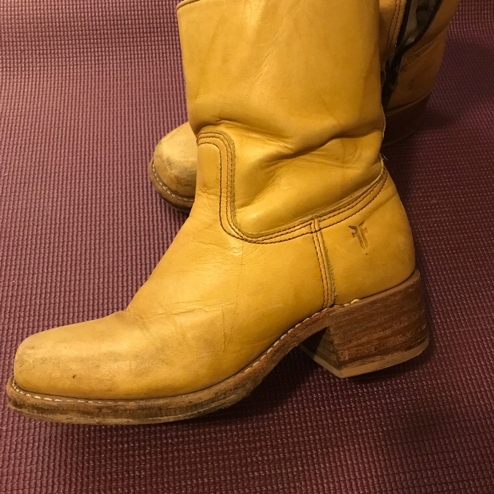 Frye boots. Yellow classic. Leather. Size 7.5